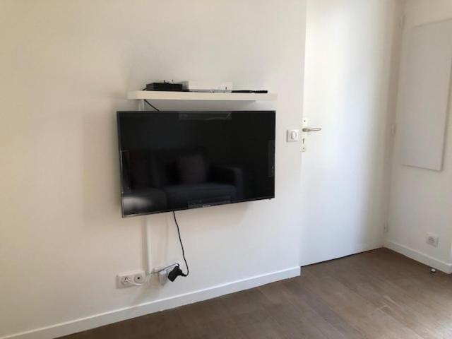 Studio Neuf Et Charmant Vieil 昂蒂布 外观 照片